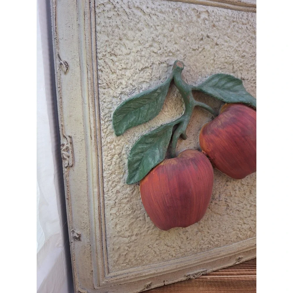 Painted 3-D Wall Decor Art Fruit Plaques Set Of 2 10